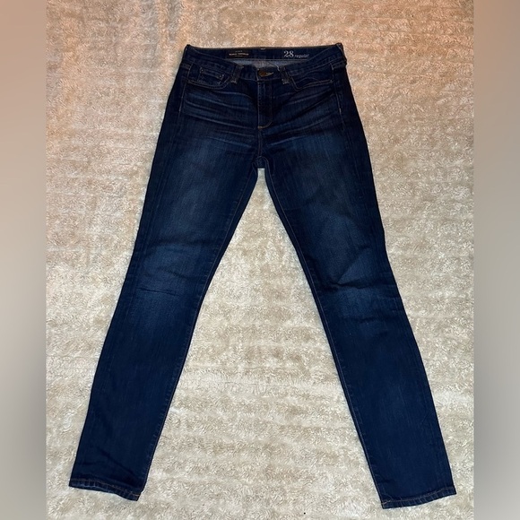 J. Crew Denim - J. Crew classic medium/dark wash Midrise Toothpick skinny jeans Size 28